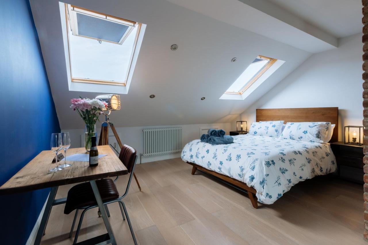 Luxury And Bright Bedrooms In Queens Park London Kültér fotó
